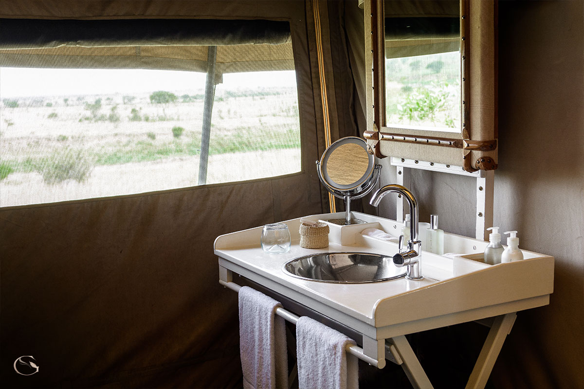 Singita Mara River Tented Camp in Lamai LuxurySafariCamps.com