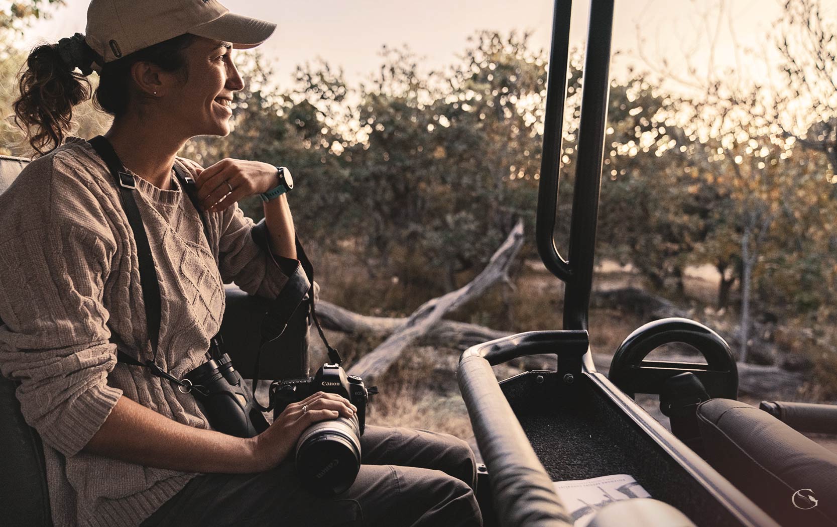 Canon photography kit on Private Botswana Safari - Guided Safaris® LuxurySafariCamps.com