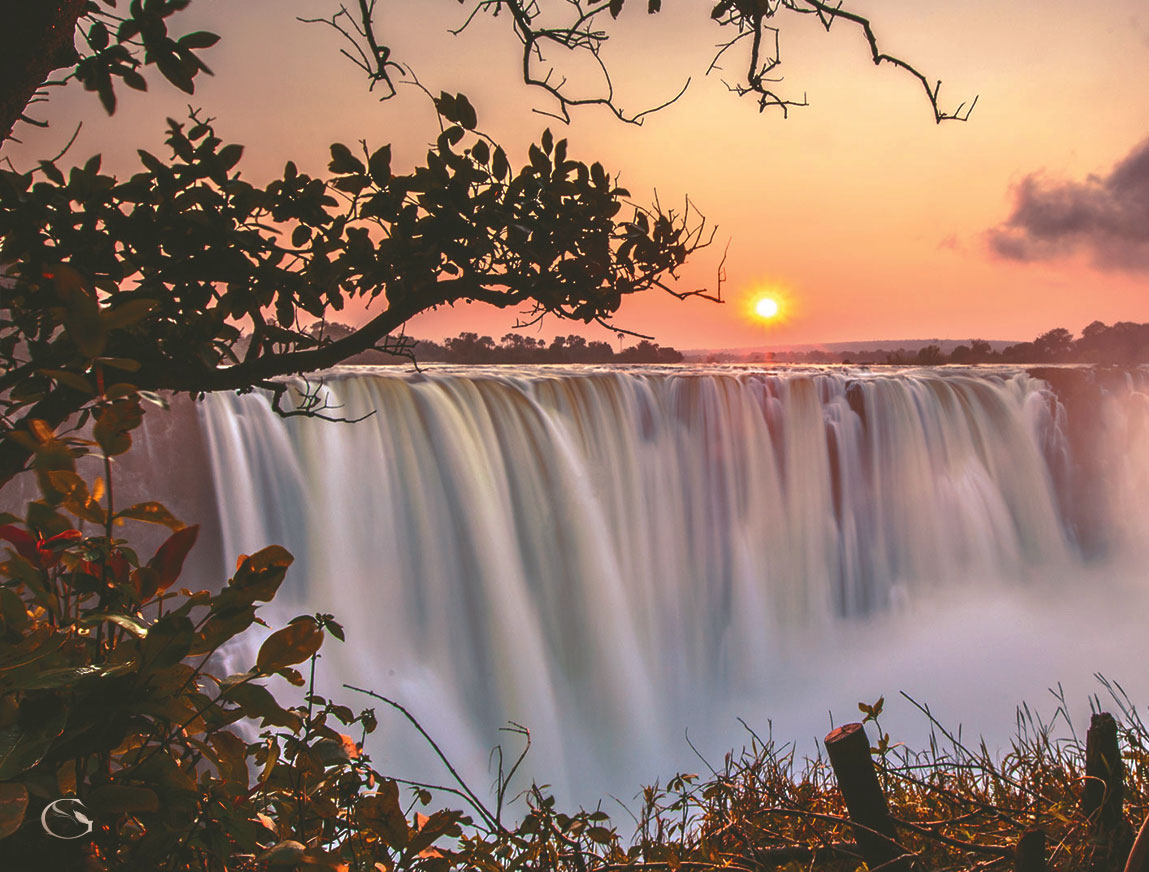 Private Victoria Falls Safari - Guided Safaris®  LuxurySafariCamps.com
