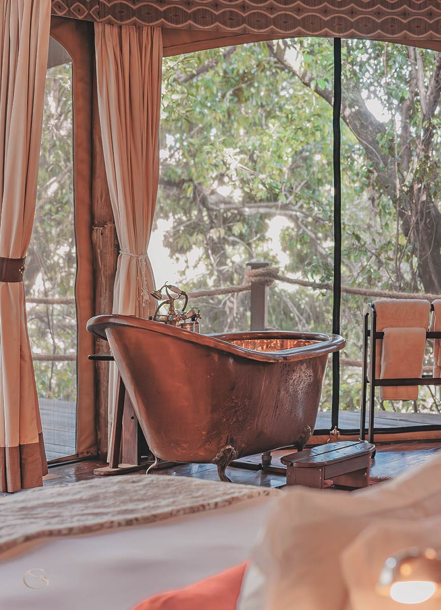 Mara Plains Camp LuxurySafariCamps.com