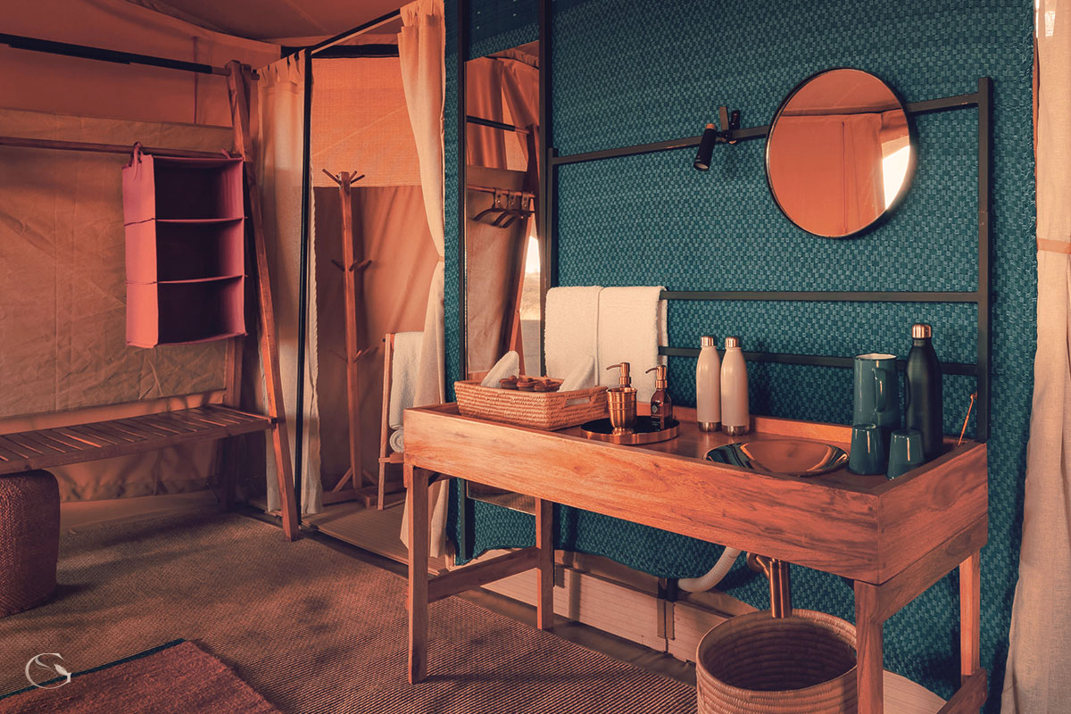 En-suite facilities of Wilderness Usawa Serengeti Luxury Mobile Camp